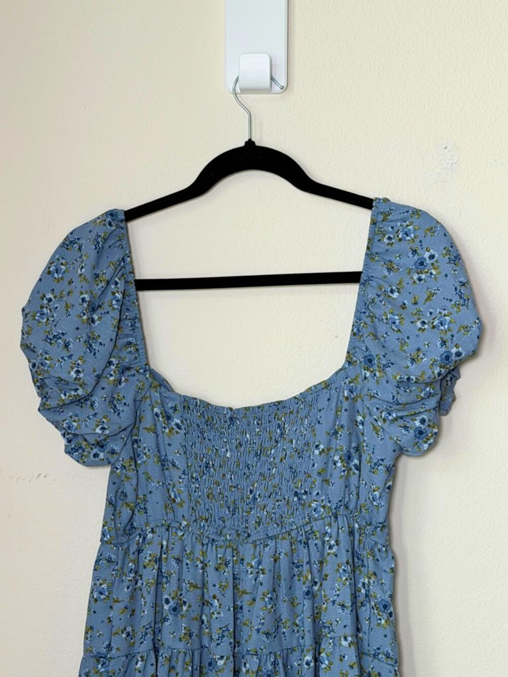 Medium EUC - Trixxi Blue Floral-Print Puff Sleeve Bust-tie Fit & Flare Dress - Picture 4 of 6